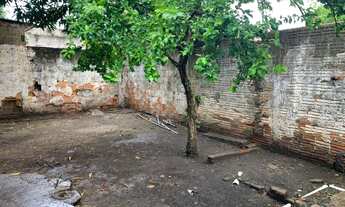 Imagem: Aluga casa no bairro dom Aquino