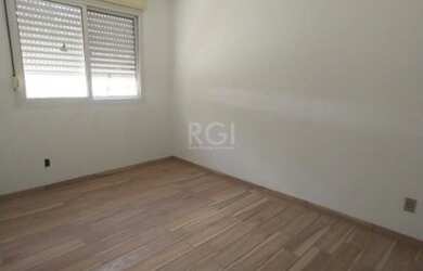 Imagem 7: Apartamento térreo com 02 dormitórios no bairro Humaitá