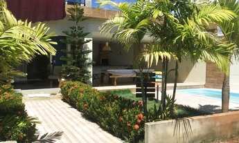 Imagem: Casa diferenciada em paraíso do litoral