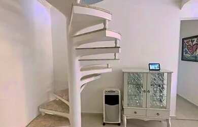 Imagem 4: LINDA COBERTURA DUPLEX EM ÓTIMA LOCALIZAÇÃO, APENAS 200m DO MAR!