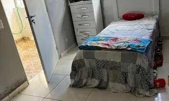 Imagem 5: Casa 4 cômodos Casa com 2 dormitórios