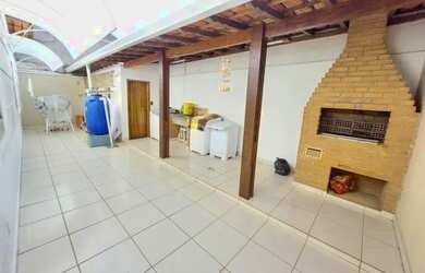 Imagem 4: Casa para Venda em Mogi das Cruzes, Vila Suíssa, 3 dormitórios, 1 suíte, 2 banheiros, 3 va