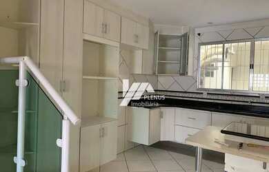 Imagem 2: Sobrado a venda e locação