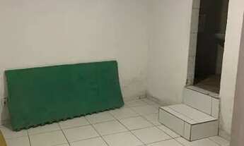 Imagem 4: Alugo kitnet em Mangaratiba rua principal