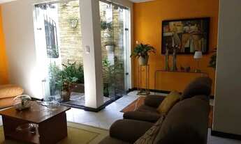 Imagem: Casa com 4 dormitórios à venda em Vitória