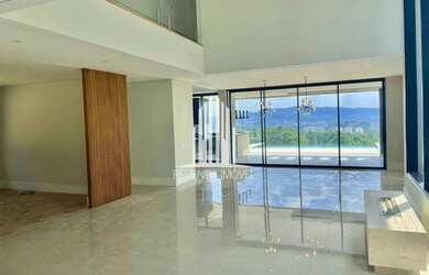 Imagem 5: Casa Nova no Tamboré 10 com 4 suítes, 5 vagas e vista livre