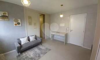 Imagem: São Paulo - Studio - Cerqueira Cesar