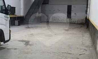 Imagem 6: Galpão de 600 metros na Freguesia do Ó