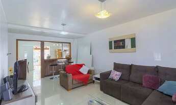 Imagem 2: PORTO ALEGRE - Casa Padrão - Aberta dos Morros