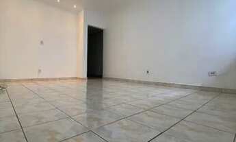 Imagem: CASA GRANDE PERTO DO METRÔ