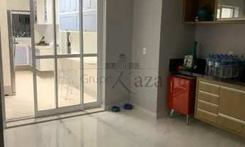 Imagem 2: Apartamento / Padrão - Jardim das Colinas - Locação e Venda - Residencial