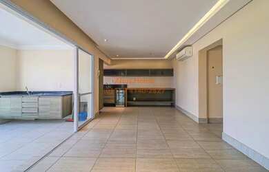 Imagem 2: Vista para Hípica - Cond. Thera Berrini - AR CONDICIONADO