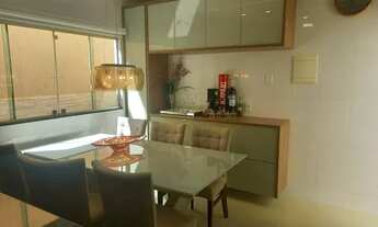 Imagem 7: Casa mobiliada com piscina em condomínio fechado na rua 10 com negociação facilitada