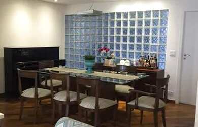 Imagem 3: Apartamento para aluguel possui 176 metros quadrados com 4 quartos em Itaim Bibi - São Pau