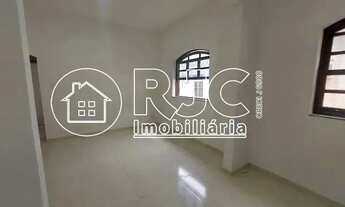 Imagem 3: Imóvel para venda possui 117 metros quadrados com 3 quartos em Grajaú - Rio de Janeiro - R