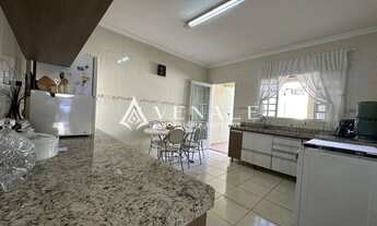 Imagem 4: Casa a venda no bairro Zona 03 - Maringá/PR