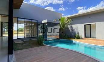 Imagem 3: Casa térrea na Reserva da Coroa do Portal do Sol Green