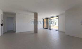 Imagem 2: Cobertura com 4 Quartos, 2 Suítes, 2 Semi Suítes, DCE, 320m², Varanda e Lazer Completo à V