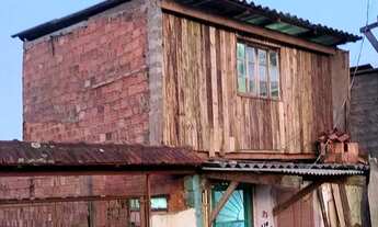 Imagem: Vendo ou troco casa com 3 dormitórios