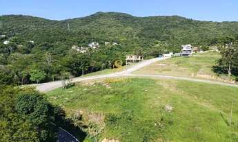 Imagem 6: Apartamento com 2 quartos, sendo 1 suíte, no Mirante Das Baías no Itacorubi - Florianópoli
