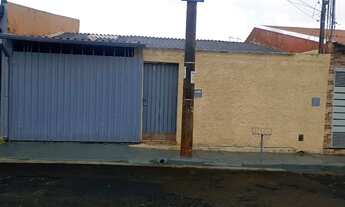 Imagem: ALUGA CASA JARDIM REDENTOR