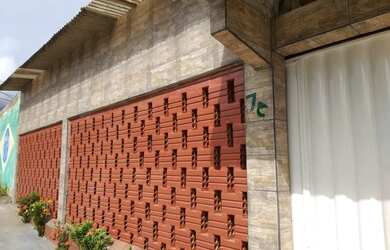 Imagem 3: Vendo 1 casa, com dois apartamentos