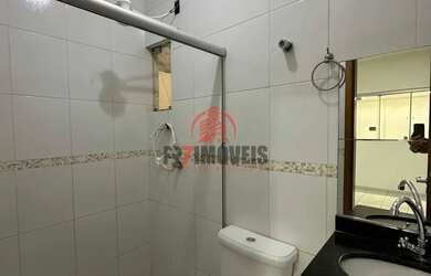 Imagem 2: BELA CASA 3Q COM ÁRRA GOURMET E REPLETA EM ARMÁRIOS - RESID. BARRAVENTO - GOIÂNIA - GO