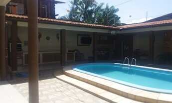 Imagem: Alugo belíssimo sobrado com piscina !