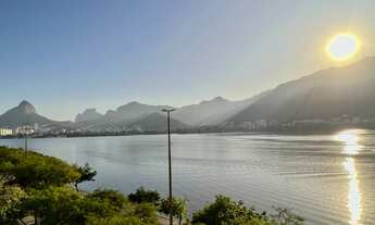 Imagem 2: Apartamento para venda tem 182 metros quadrados com 4 quartos com 2 vagas