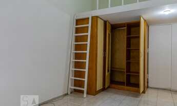 Imagem 4: Apartamento à Venda - Catete, 1 Quarto, 28 m2