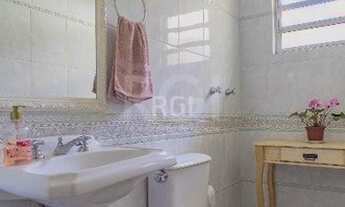 Imagem 3: Apartamento com 2 dormitórios no bairro Partenon