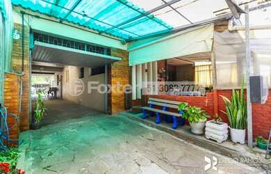 Imagem 2: Porto Alegre - Casa Padrão - Camaquã