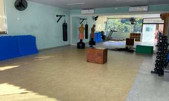 Imagem 2: Casa de condomínio sobrado para venda tem 490 metros quadrados com 4 quartos