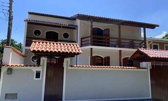 Imagem: QR Imóveis aluga excelente casa Duplex