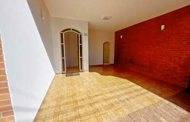 Imagem 3: Casa com 5 dormitórios para alugar, 200 m² por R$ 3.000,00/mês - Osvaldo Rezende - Uberlân