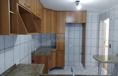 Imagem 4: Sobrado com 4 dormitórios para alugar com 130.01m² por R$ 1.800,00 no bairro Capão da Imbu