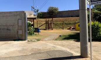 Imagem: Casa flores cerrado (esquina