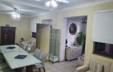 Imagem 2: Apartamento para venda possui 125 metros quadrados com 3 quartos em Copacabana - Rio de Ja