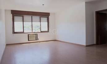 Imagem 5: Amplo apartamento a uma quadra da Cristiano Fischer, em frente ao central Parque