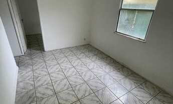 Imagem 1: ALUGA-SE APARTAMENTO 2/4 CONJ. SANTA MADALENA