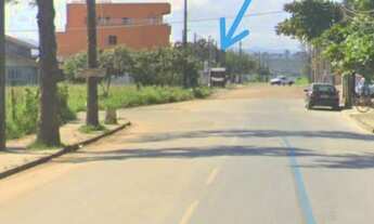 Imagem 5: Terreno com casa e dois apartamentos