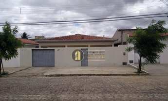 Imagem: EXCELENTE CASA A VENDA NO MONTE CASTELO