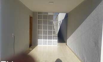 Imagem 5: Casa Moderna com Inspiração Parisiense em Senador Canedo