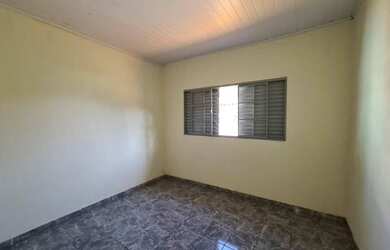 Imagem 2: Casa para venda possui 180 metros quadrados com 3 quartos em Ribeira - Salvador - BA