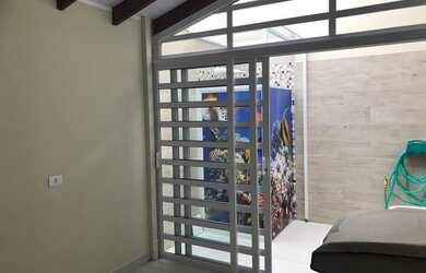 Imagem 7: Imóvel muito bem localizado na praia Massaguaçu