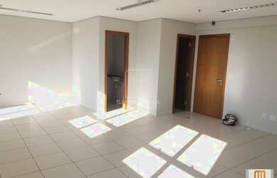 Imagem 2: Sala comercial (sala - edificio coml.) , portaria 24 horas, elevador, em condomínio fechad