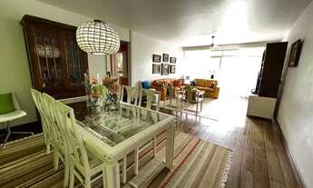 Imagem 4: Jardim Oceânico pé na areia, PEPE Salão varandão lavabo, 3 quartos copa cozinha dependênci