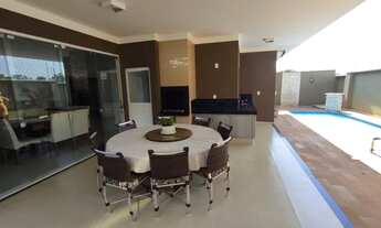 Imagem 7: Recanto do Lago - Casa de condomínio térrea para aluguel possui 220 metros quadrados com 3