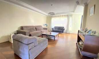 Imagem 2: Casa à venda no Residencial 10 - 4 suítes, 5 vagas + Home office e área de lazer