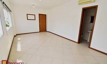 Imagem 4: EXCELENTE SALA NO BAIRRO TRINDADE EM FLORIANÓPOLIS
